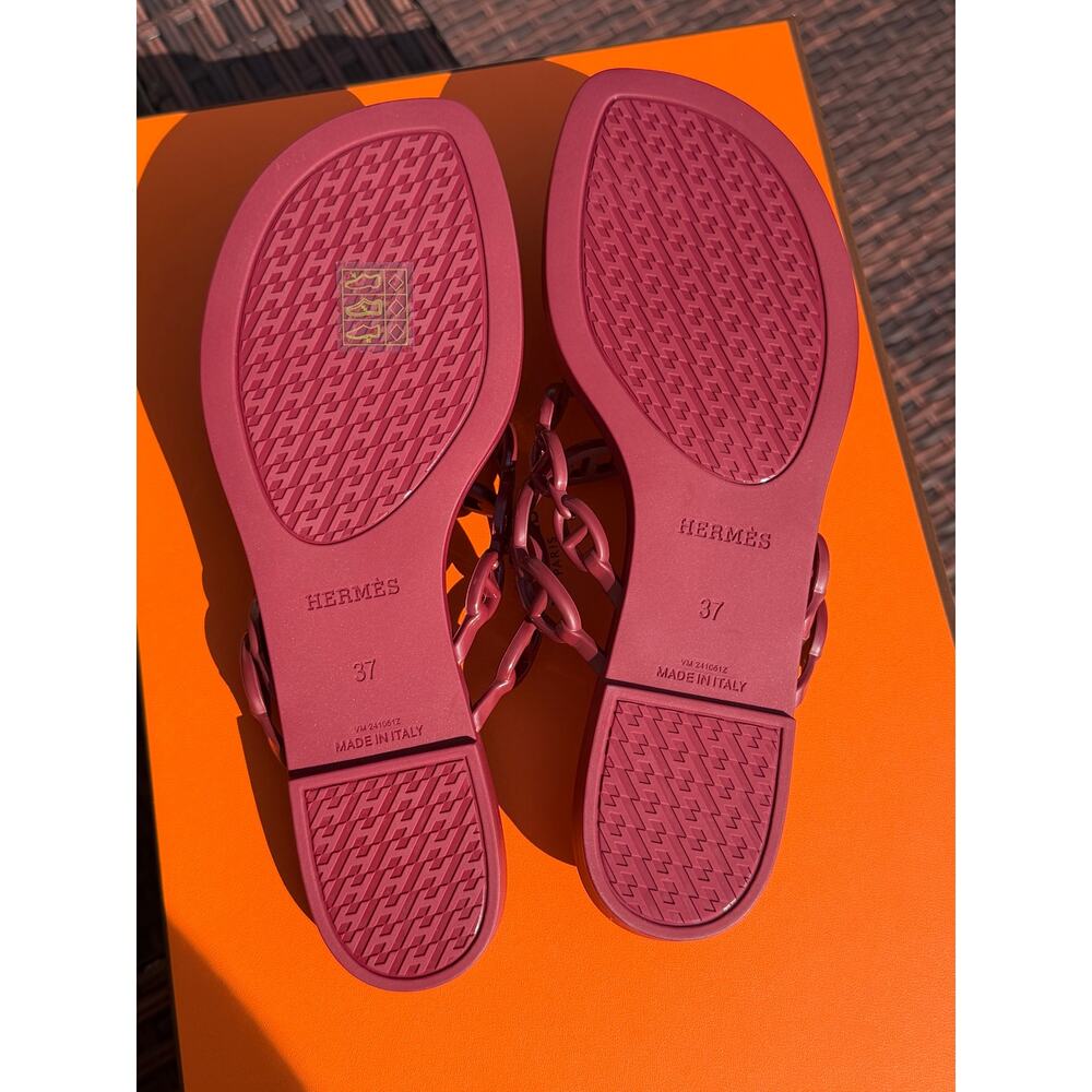 Hermes Island Sandal in Rouge H Size 37 BNIB - Picture 4 of 6
